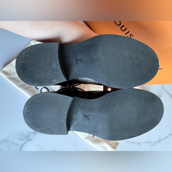 LOUIS VUITTON Calfskin Monogram Wonderland Ranger Boots sz 36 100% authentic - Picture 5 of 10